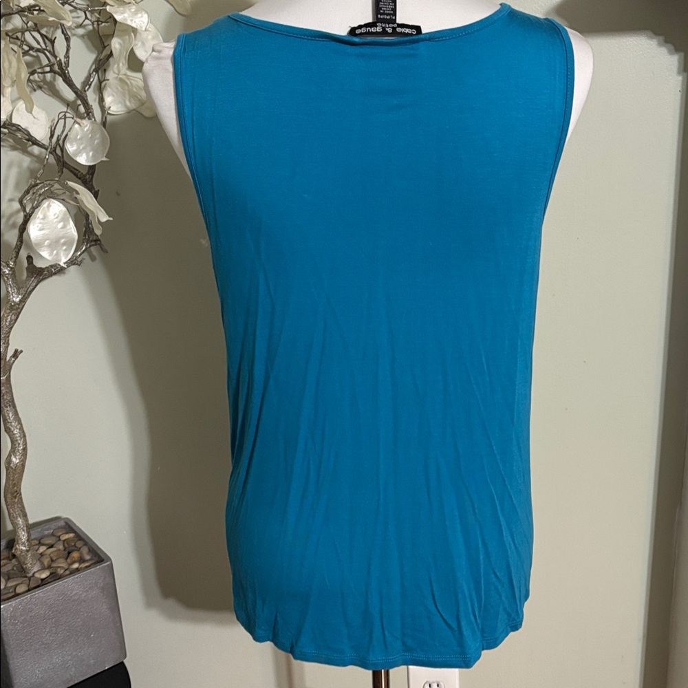 Cable and Gauge Teal Tank Top with Side Buttons - Picture 3 of 3